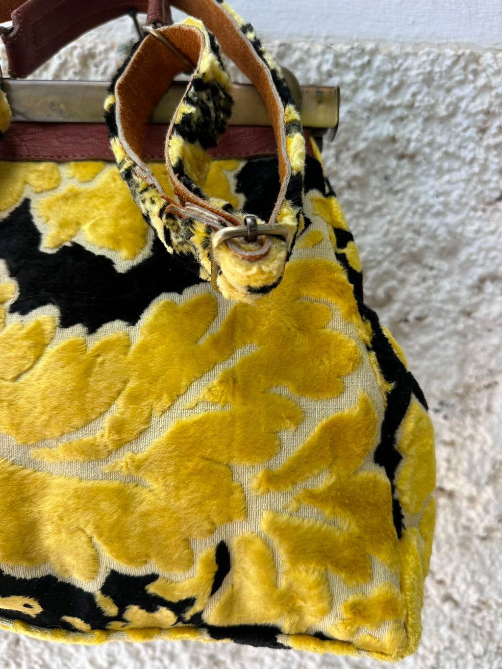 Anouri Original Emerald Heritage Frame Carpet Bag