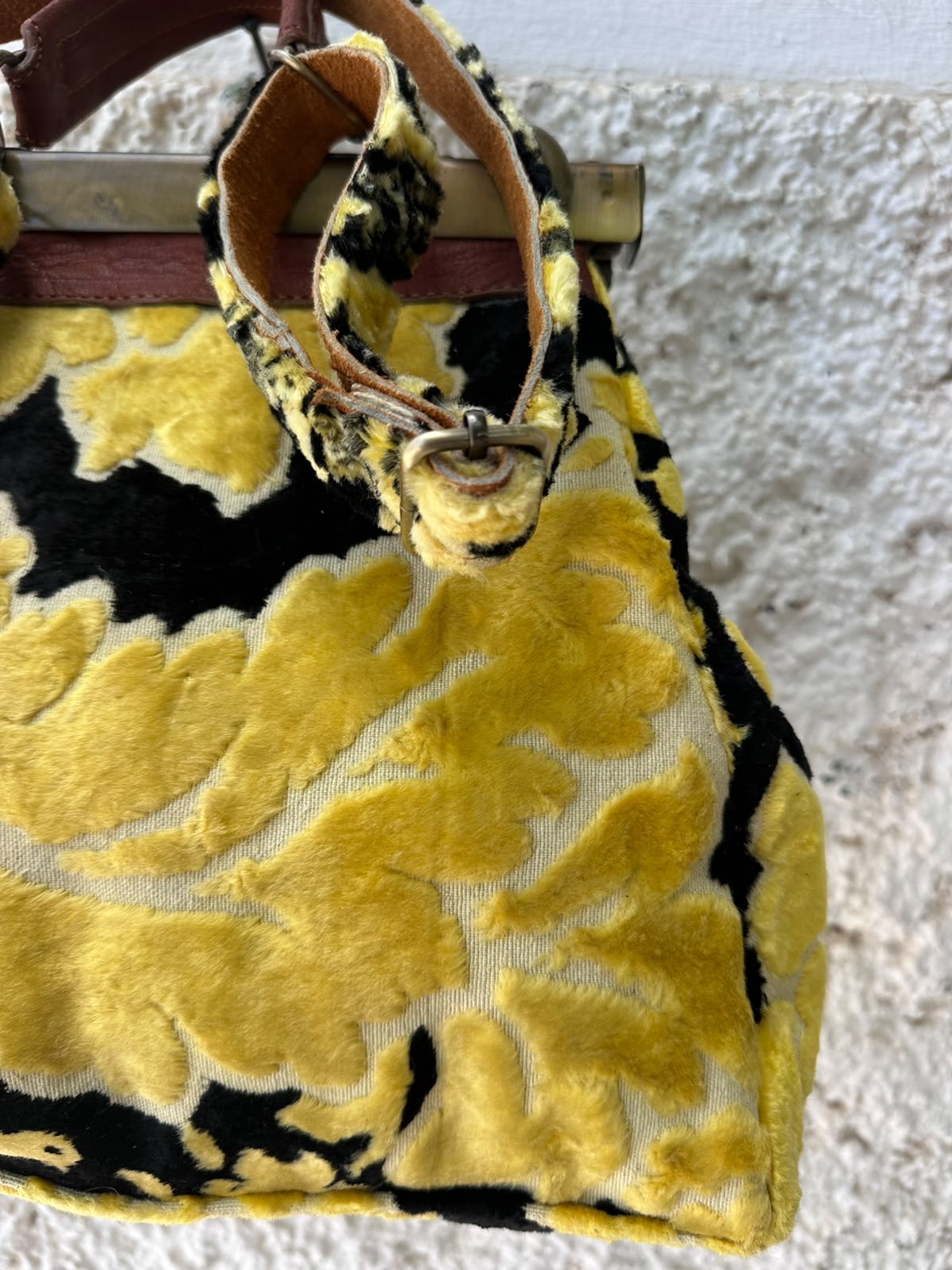 Anouri Original Emerald Heritage Frame Carpet Bag