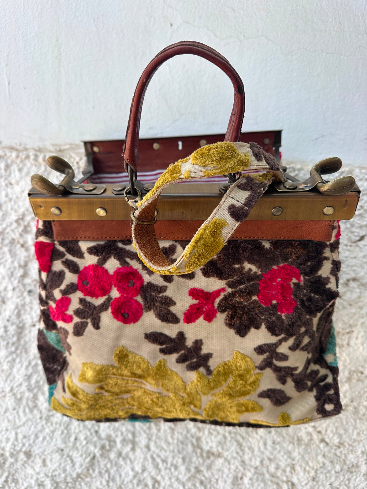 Anouri Original Emerald Heritage Frame colorful Carpet Bag