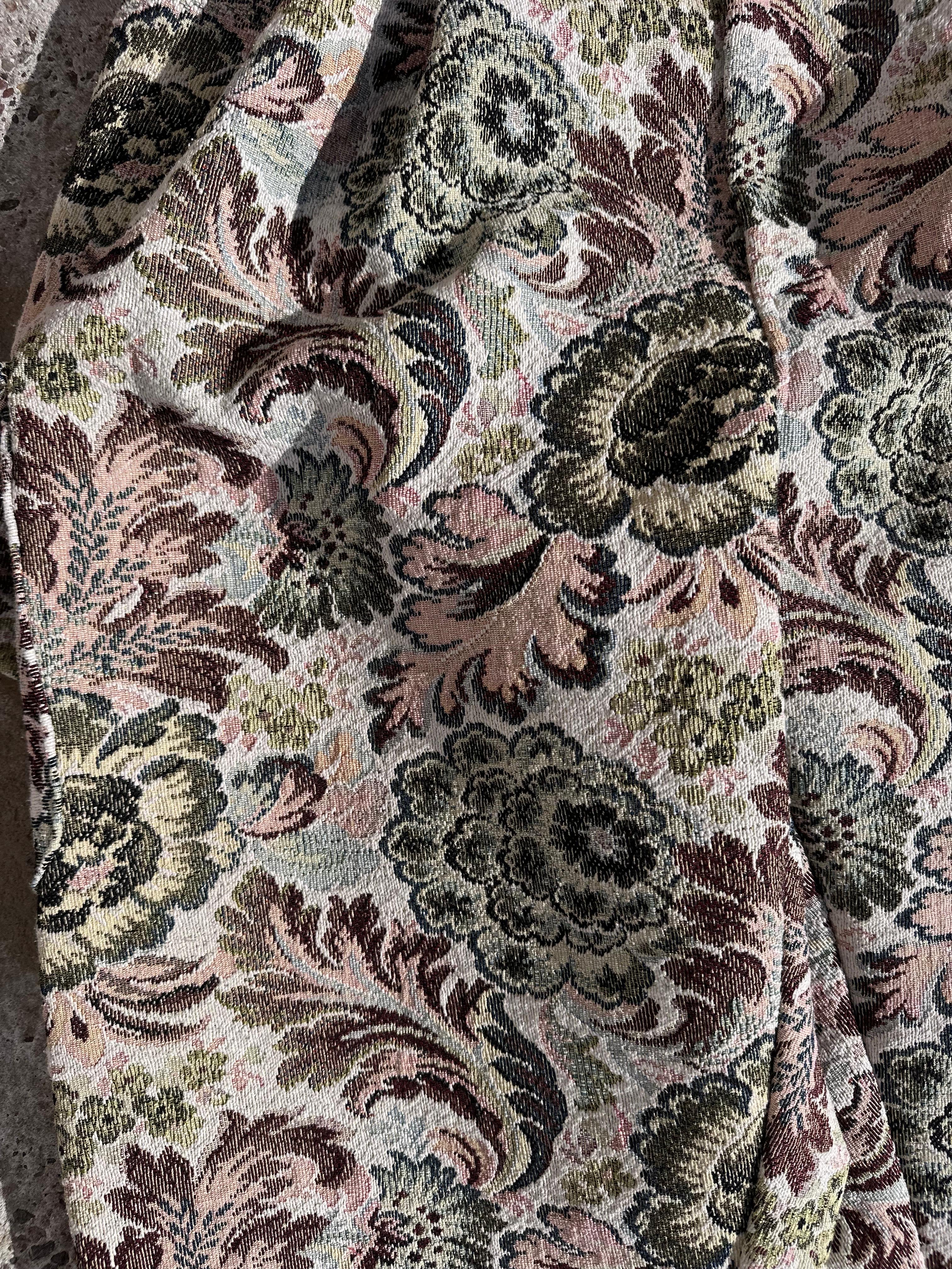 Moroccan hand made unique flower Carpet set UNISEX