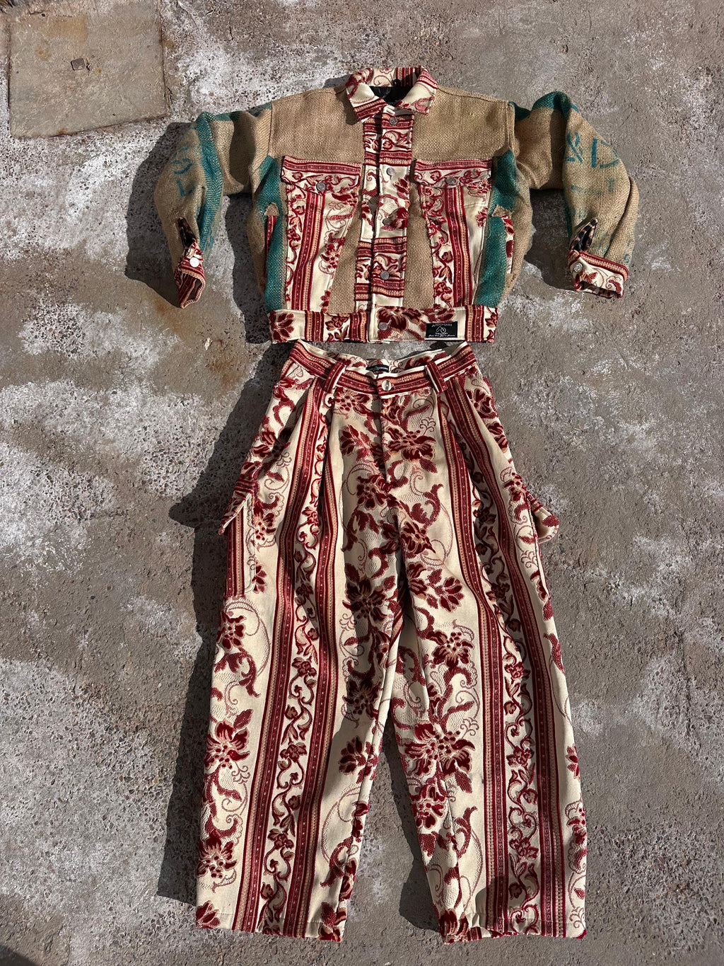 Moroccan hand made unique red Carpet and burlap set UNISEX