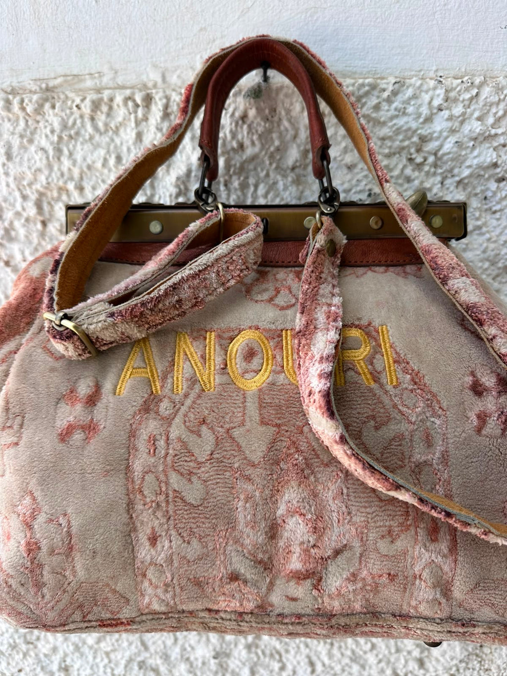 Anouri Original Emerald Heritage Frame pink  colour Carpet Bag