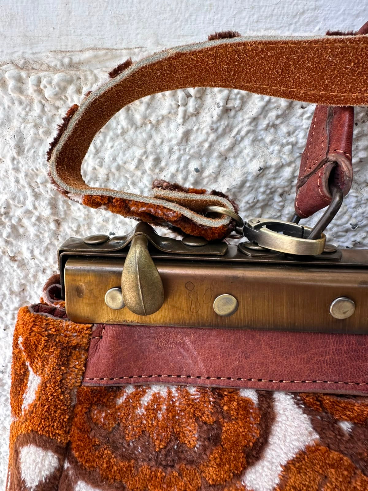 Anouri Original Emerald Heritage Frame brown colour Carpet Bag