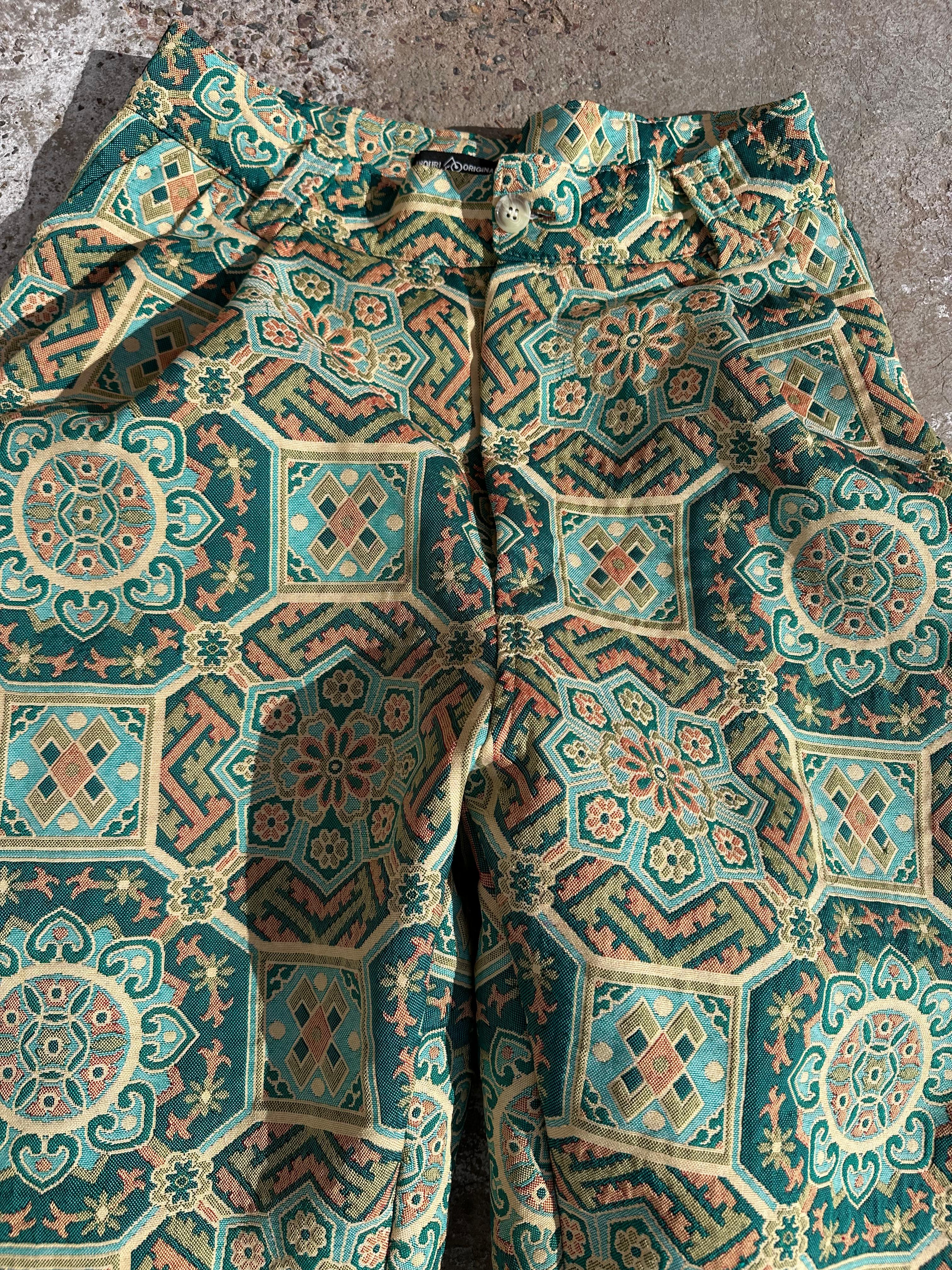 Moroccan hand made unique light green Carpet set UNISEX