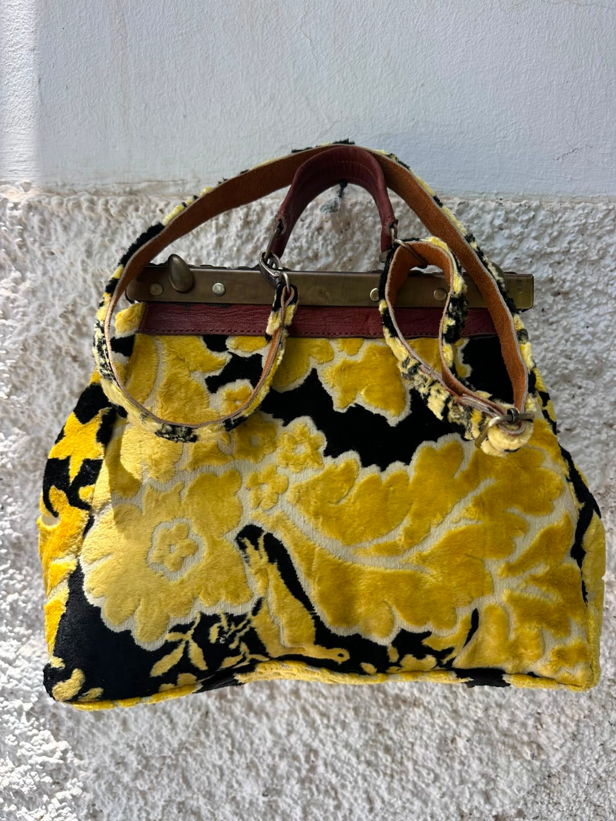 Anouri Original Emerald Heritage Frame Carpet Bag
