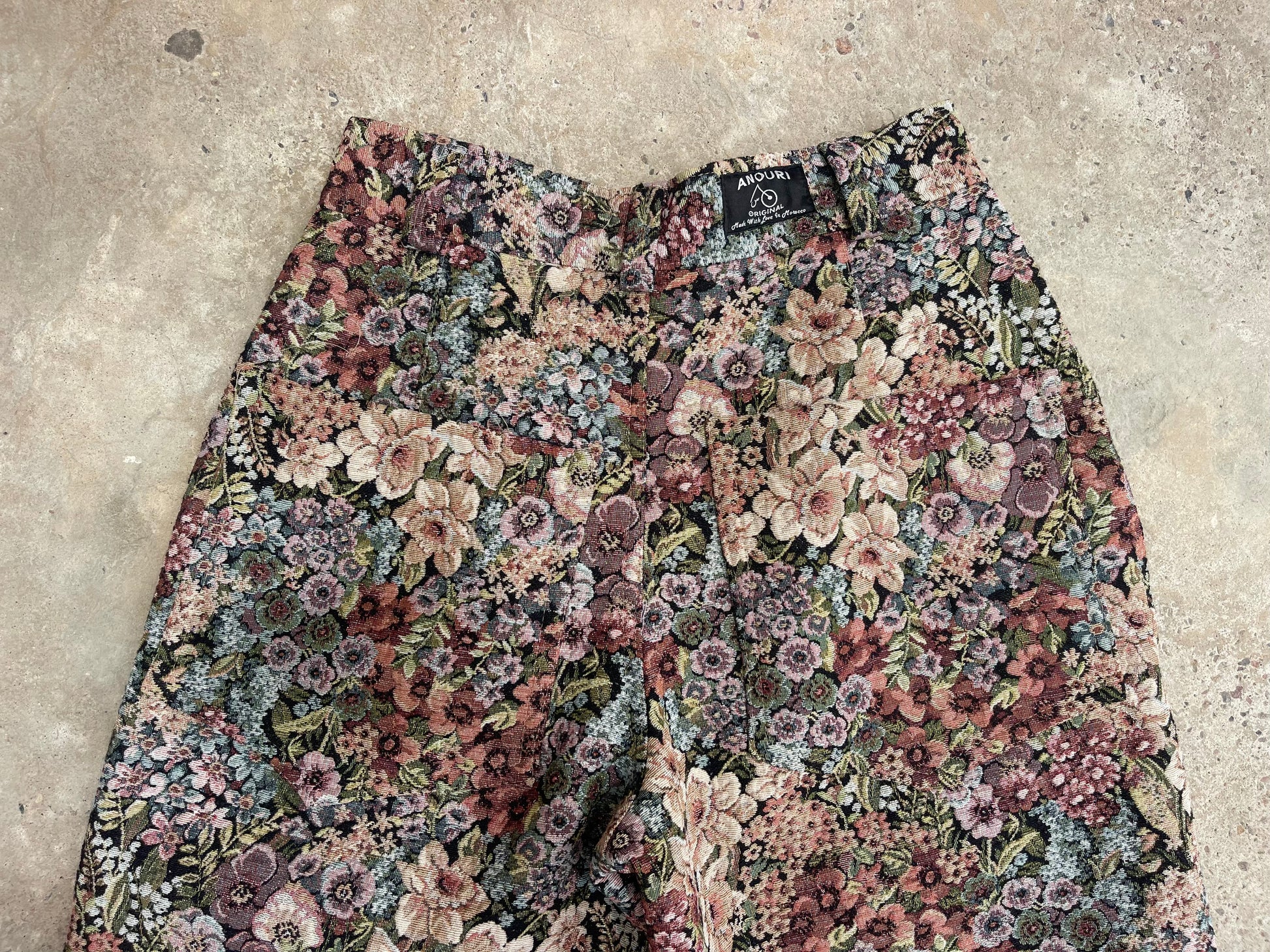 Anouris Original SHORT with wide legs Floral print “Carpet” UNISEX