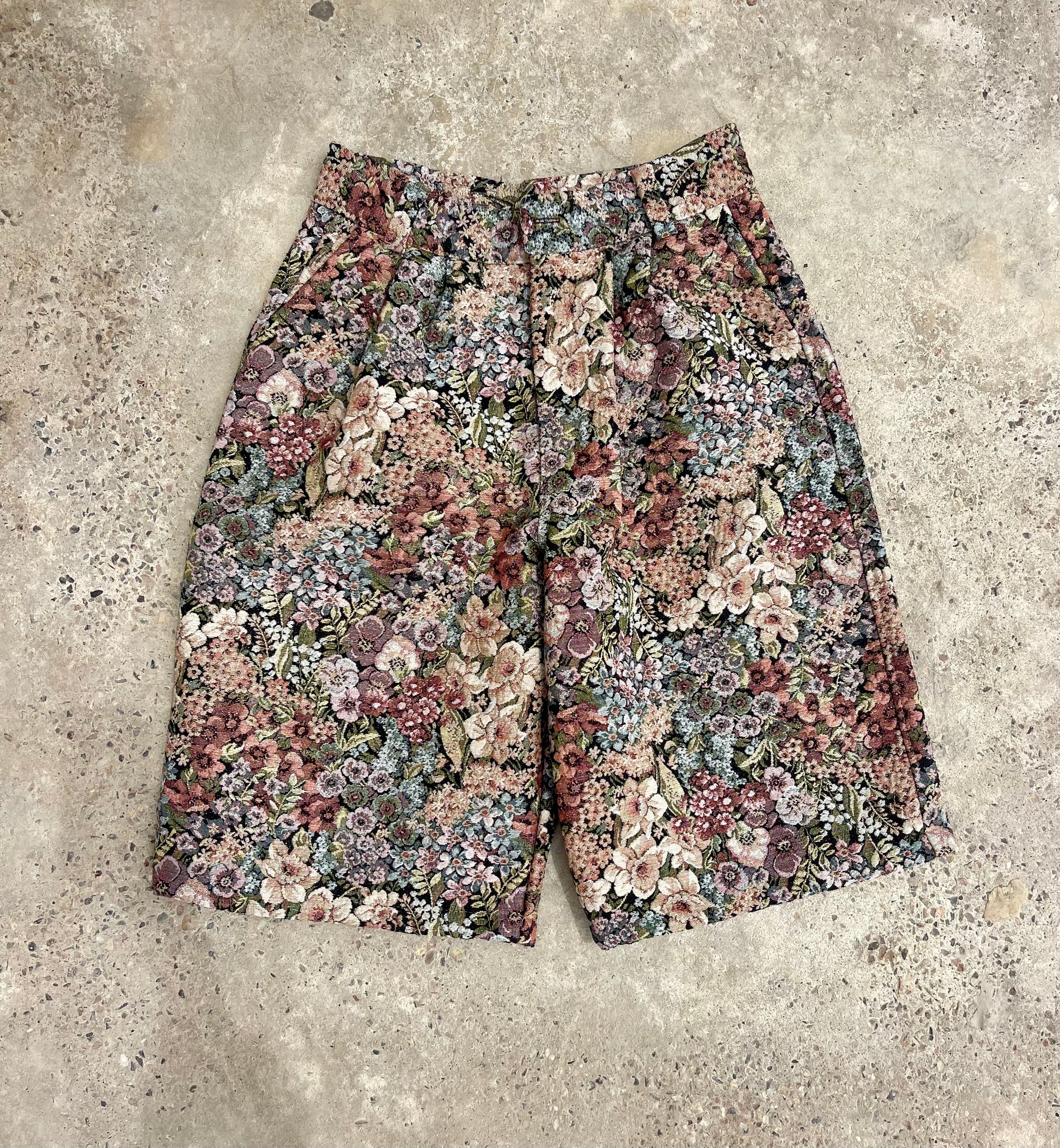 Anouris Original SHORT with wide legs Floral print “Carpet” UNISEX